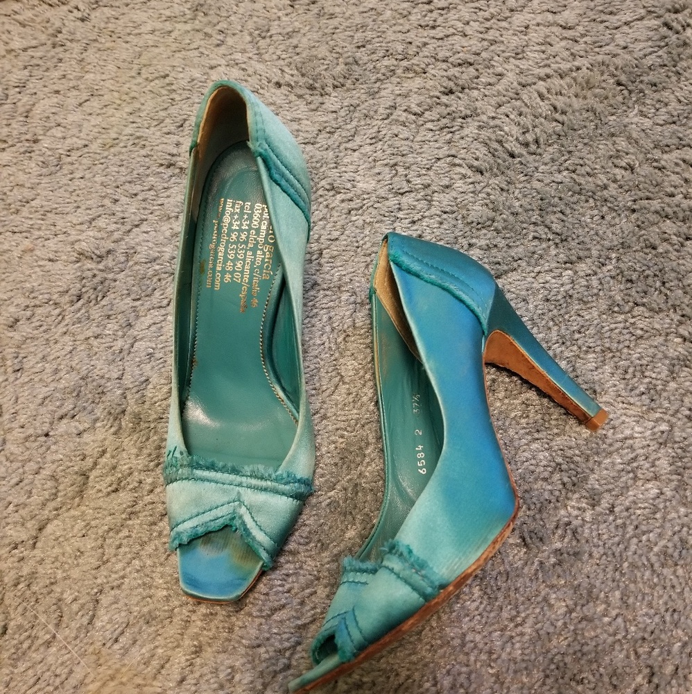 Pedro Garcia Aqua Blue Fringe Heels Size 37.5